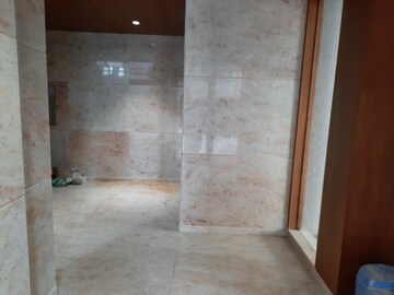  2 BHK Apartment at Vaishnodevi Circle – for Rent