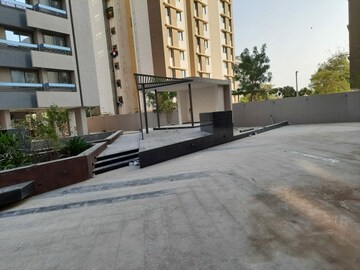 2 BHK Apartment – Exterior View View at Vaishnodevi Circle - for Rent