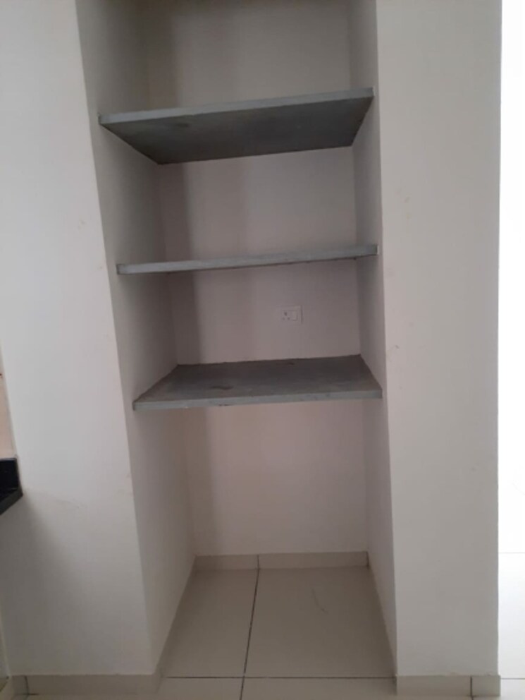 Other, vaishnodevi circle 2 Bedroom 1120 Sq.Ft. Apartment In Vaishnodevi Circle Ahmedabad 9427079