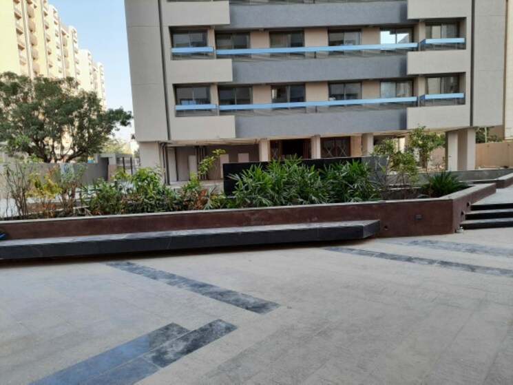 Balcony, vaishnodevi circle 2 Bedroom 1120 Sq.Ft. Apartment In Vaishnodevi Circle Ahmedabad 9427079