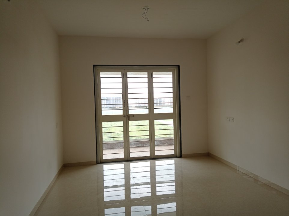 2 BHK + Pooja Room Apartment For Sale in Kohinoor Viva City