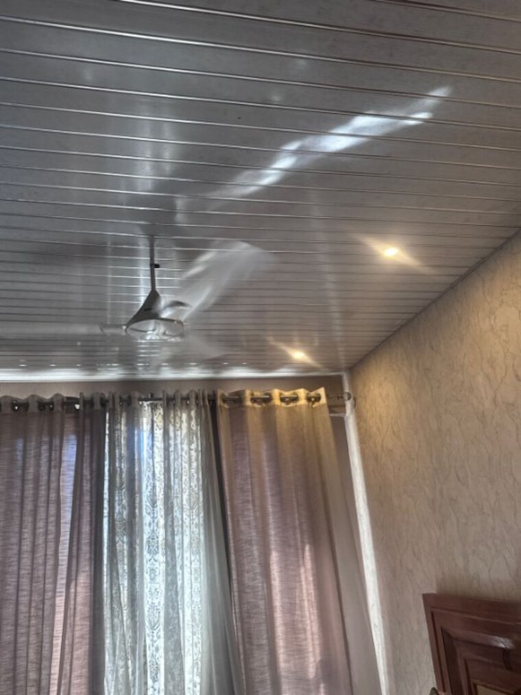 undefined, purvanchal-royal-park 3.5 Bedroom 1950 Sq.Ft. Apartment In Sector 137 Noida 9427059