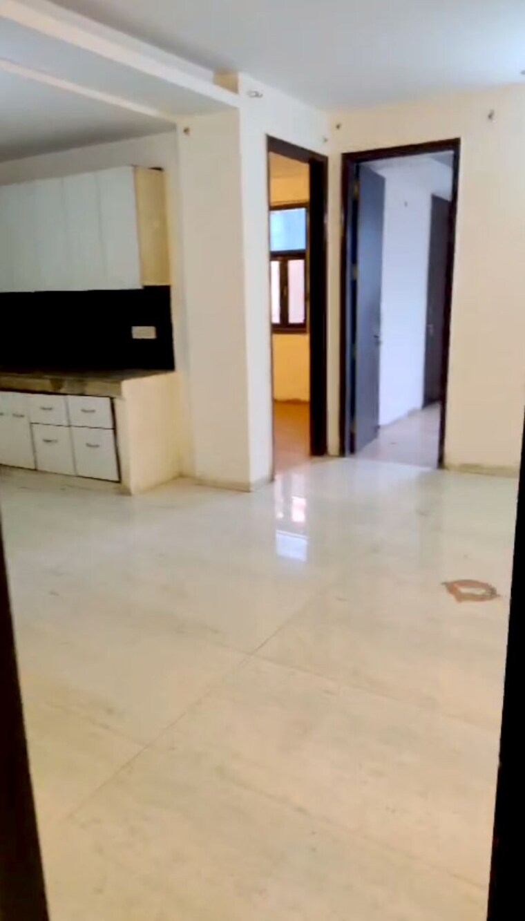 Room, chattarpur 3 Bedroom 1130 Sq.Ft. Builder Floor In Chattarpur Delhi 9427145