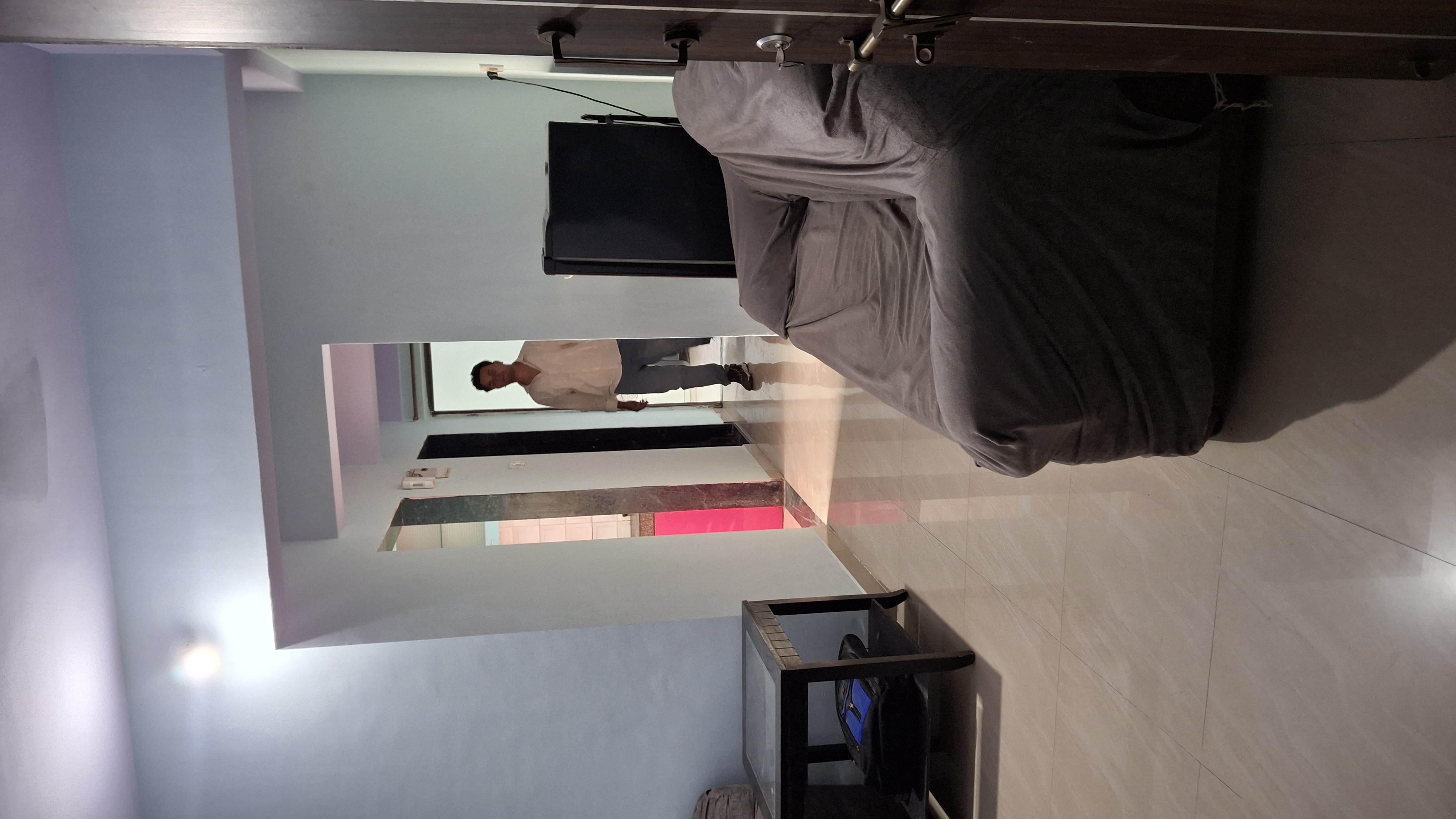 1 BHK + Extra Room Apartment For Rent in Atmaram Apartment