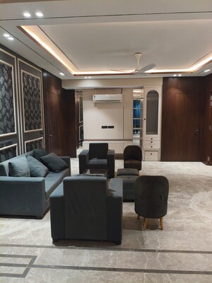 Living Room in 4 BHK Builder Floor at Sector 55 – for Rent