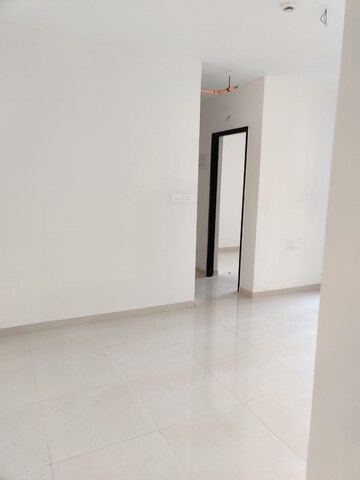 Room in 1 BHK Apartment at Runwal My City, Dombivli East – for Rent