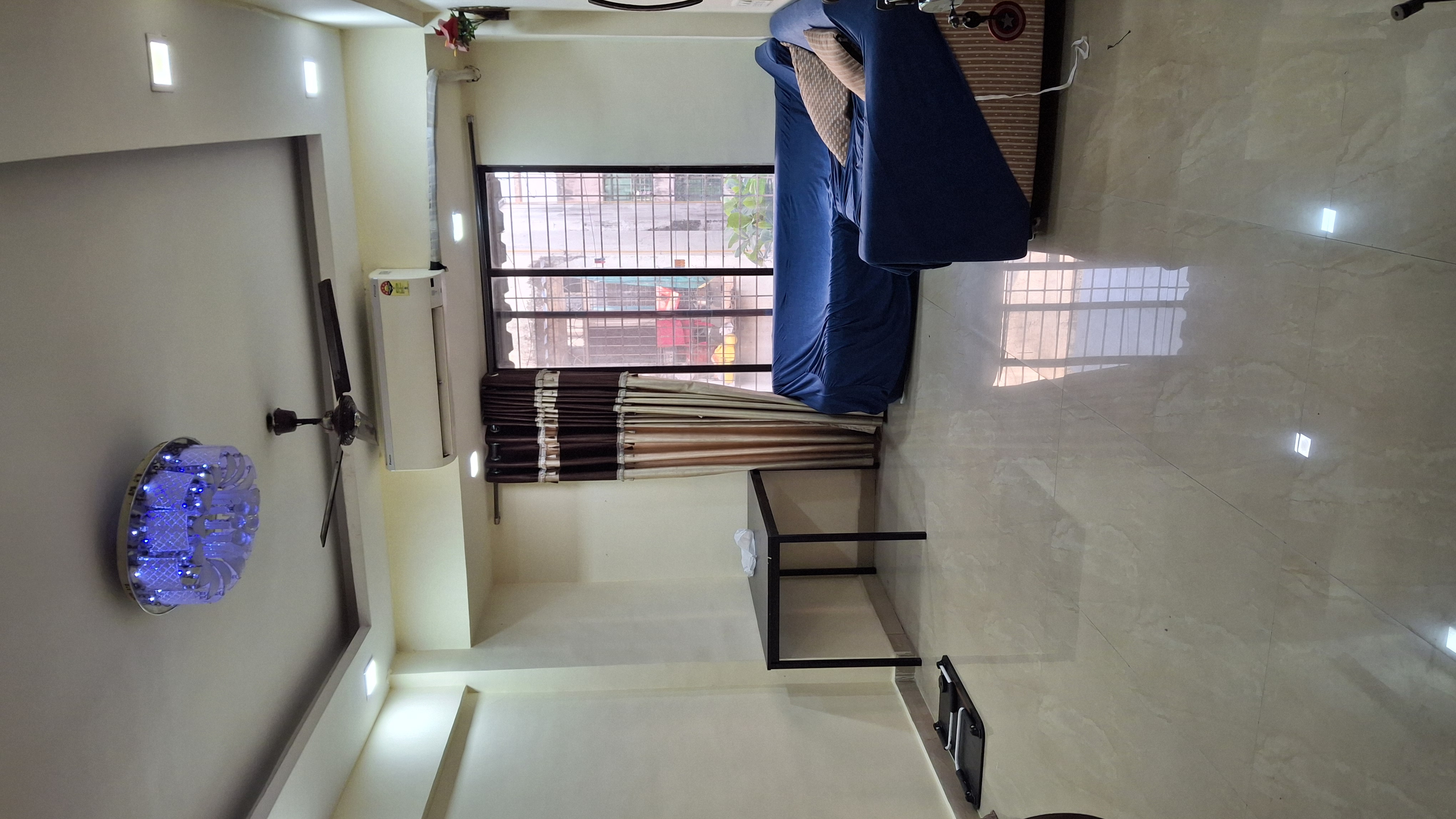 2 BHK + Extra Room Apartment For Rent in Radha Residency
