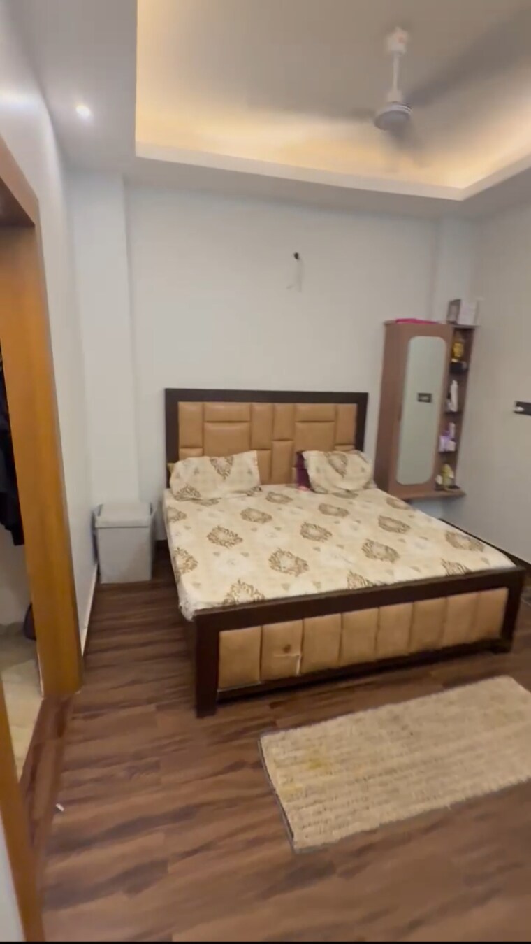 Master Bedroom, rajendra nagar 3 Bedroom 200 Sq.Yd. Builder Floor In Rajendra Nagar Ghaziabad 9427211