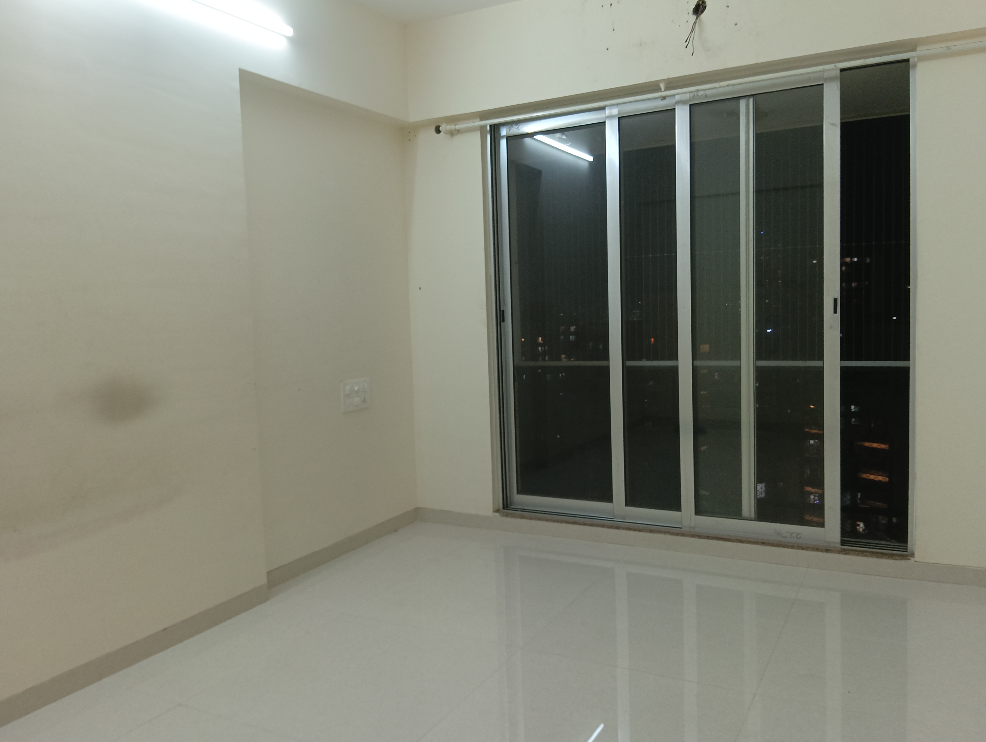 2 BHK + Pooja Room 748 Sq.Ft. Apartment in Romell Diva