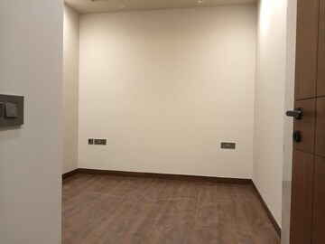 Room in 3 BHK Builder Floor at East Of Kailash – for Sale