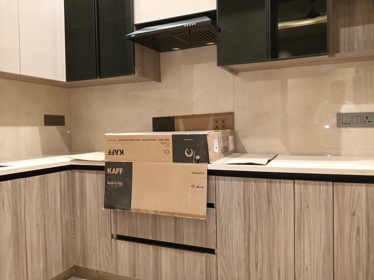 Kitchen, east of kailash 3 Bedroom 1200 Sq.Ft. Builder Floor In East Of Kailash Delhi 9427197