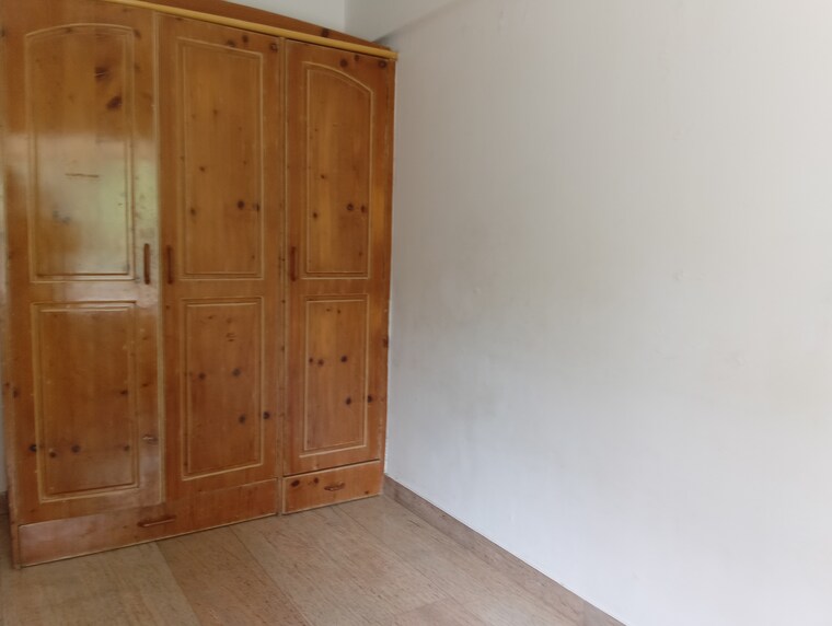 Room, deepmala-chs-malad-west 1 Bedroom 400 Sq.Ft. Apartment In Malad West Mumbai 9427234