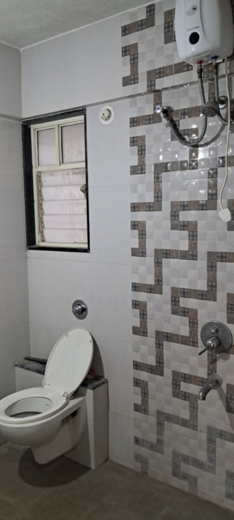 Bathroom, aswani-green-valley 2 Bedroom 1000 Sq.Ft. Apartment In Wakad Pune 9427277