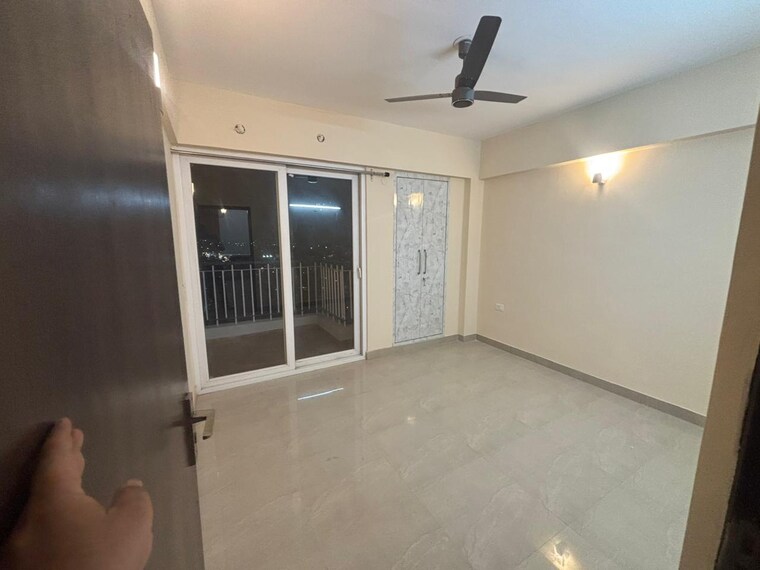 Room, spacetech-edana 3 Bedroom 1550 Sq.Ft. Apartment In Alpha 1 Greater Noida Greater Noida 9427284