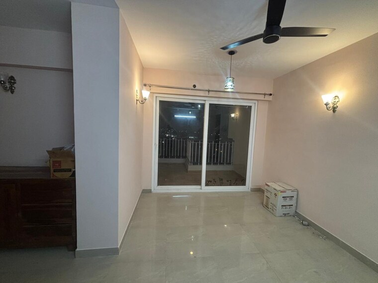 Room, spacetech-edana 3 Bedroom 1550 Sq.Ft. Apartment In Alpha 1 Greater Noida Greater Noida 9427284