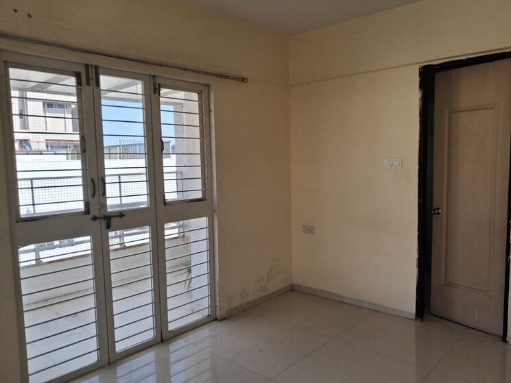 Bathroom, sukhwani-elmwoods 2.5 Bedroom 1450 Sq.Ft. Apartment In Pimple Saudagar Pune 9427286