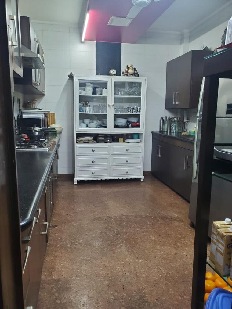 Kitchen, greater kailash i 3 Bedroom 1800 Sq.Ft. Apartment In Greater Kailash I Delhi 9427261