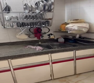 Kitchen in 2 BHK Apartment at Parel – for Rent