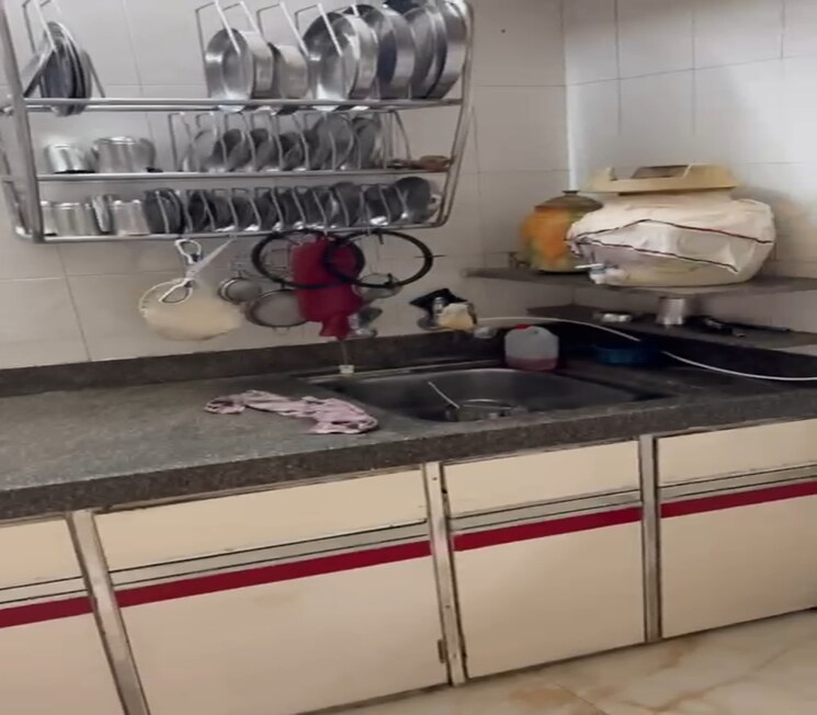 Kitchen, parel 2 Bedroom 800 Sq.Ft. Apartment In Parel Mumbai 9427298