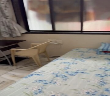 Bedroom in 2 BHK Apartment at Parel – for Rent