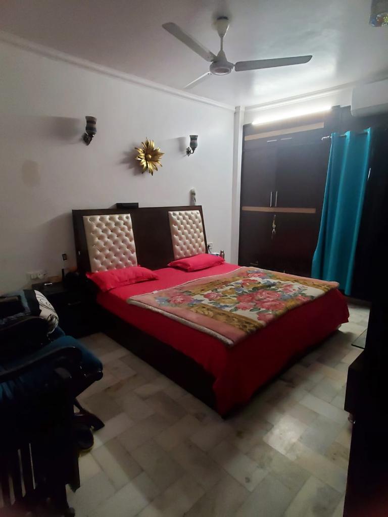 3 BHK Apartment For Rent in E Block Greater Kailash -