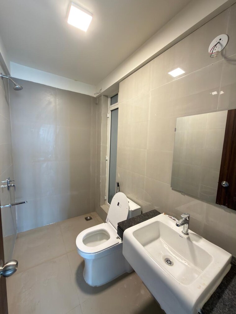 Bathroom, pokhran road no two 3 Bedroom 1200 Sq.Ft. Apartment In Pokhran Road No Two Thane 9427377
