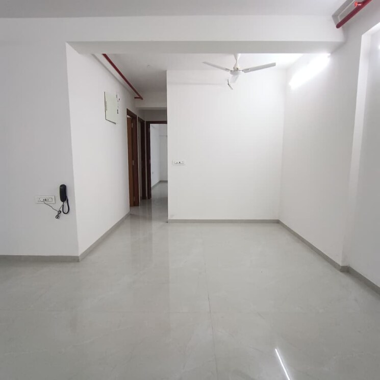 Room, shraddha-elite 3 Bedroom 968 Sq.Ft. Apartment In Poisar Mumbai 9427372