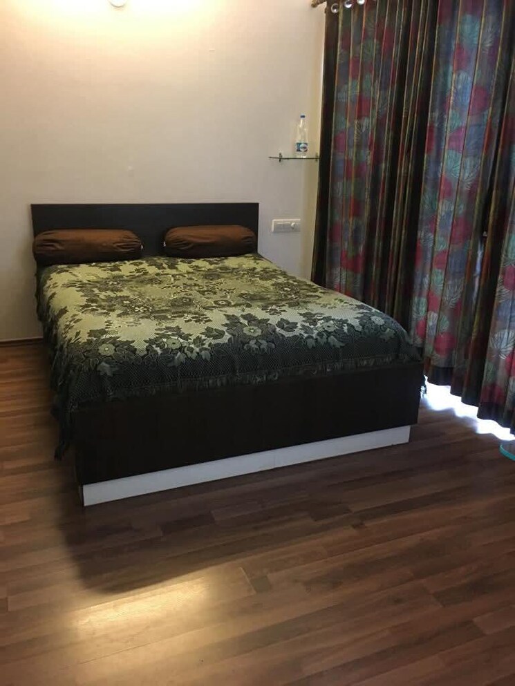 Bedroom, lodha-splendora 3 Bedroom 1124 Sq.Ft. Apartment In Ghodbunder Road Thane 9427376