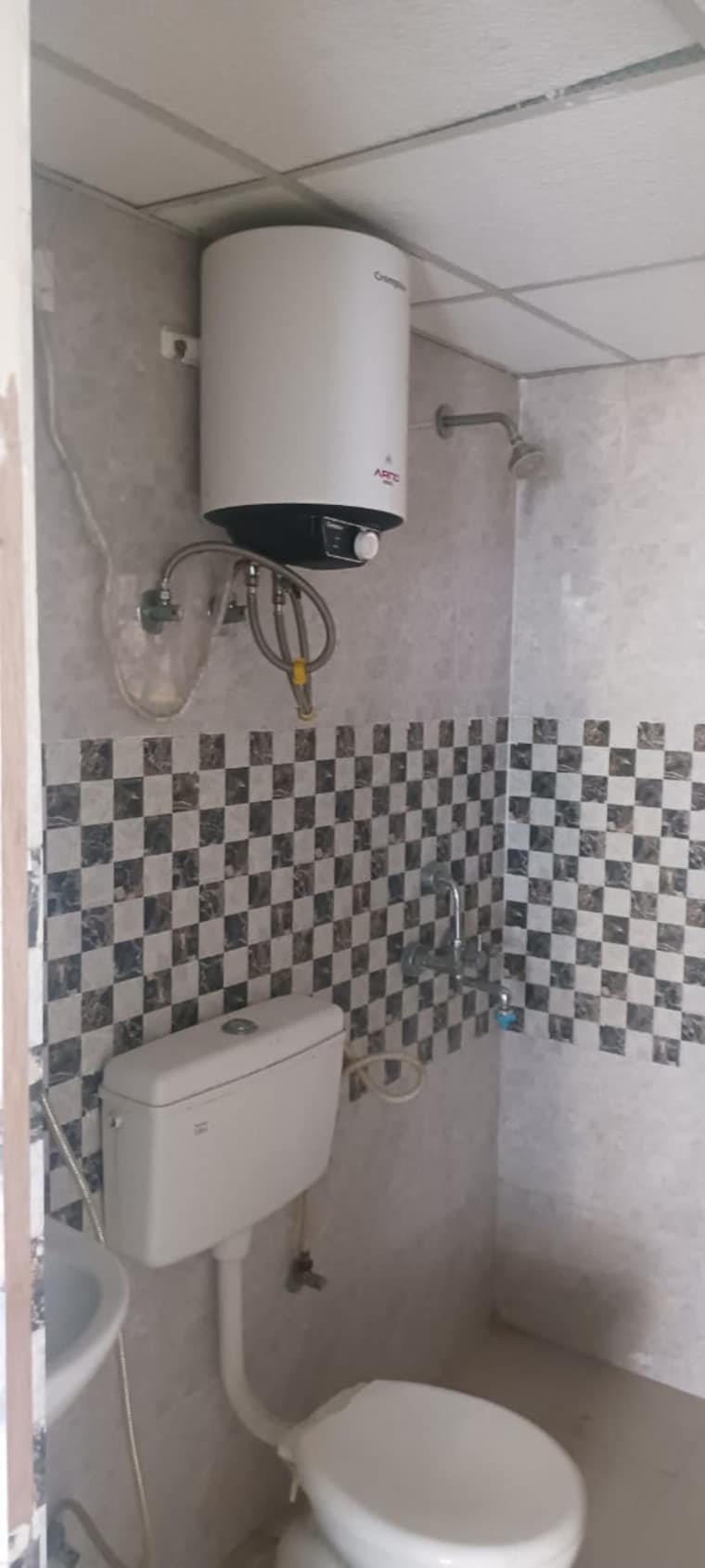 Bathroom, signature-global-synera 2 Bedroom 735 Sq.Ft. Apartment In Sector 81 Gurgaon 9427397