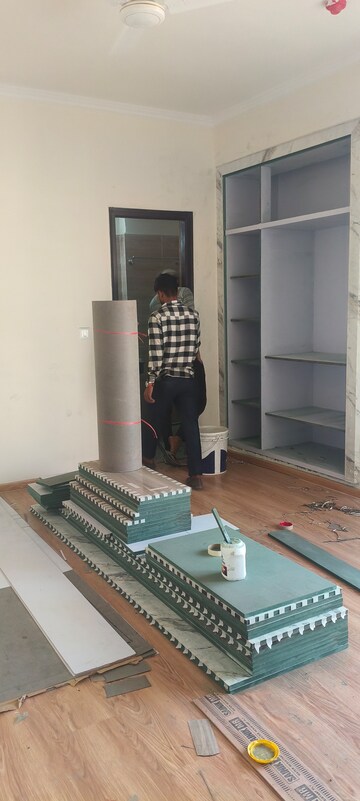 Living Room in 2.5 BHK Apartment at Amrapali Crystal Homes, Sector 76 – for Rent