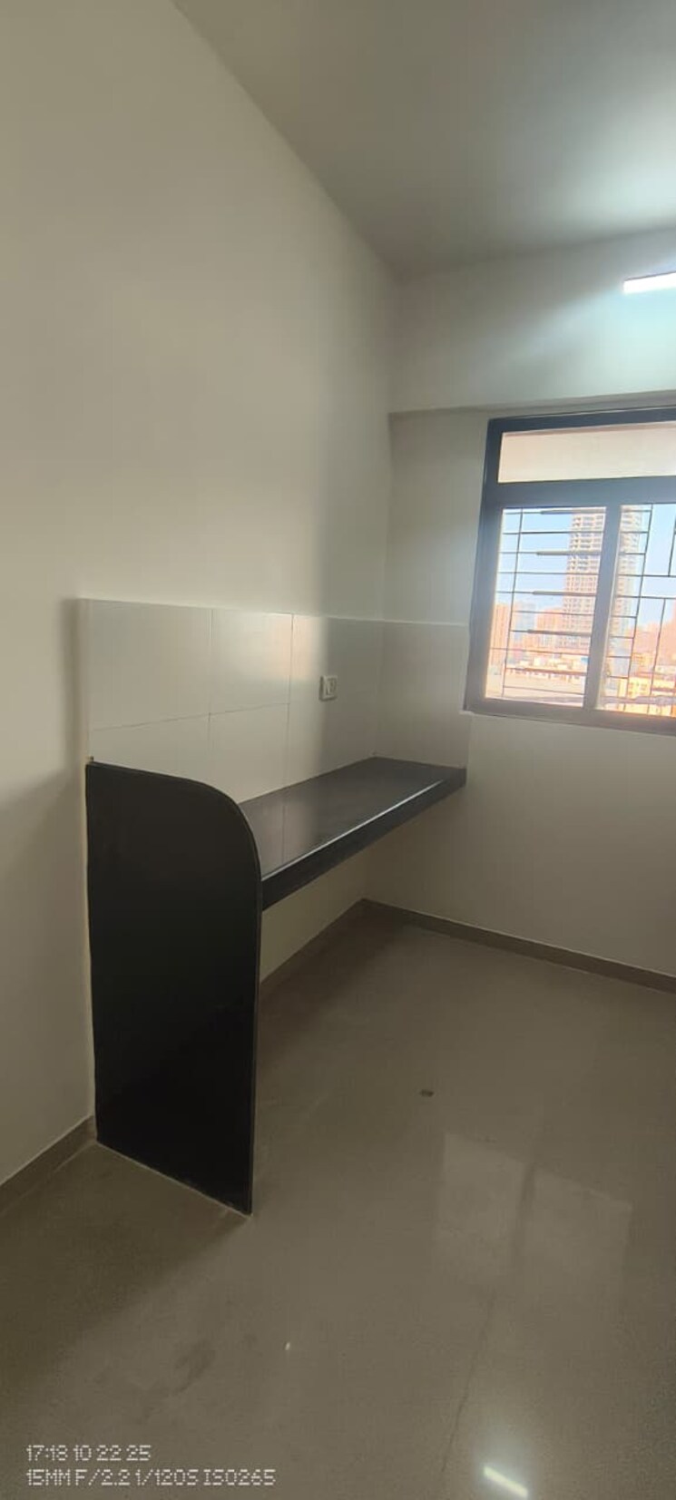 Kitchen, green-square 2 Bedroom 600 Sq.Ft. Apartment In Kasarvadavali Thane 9427404