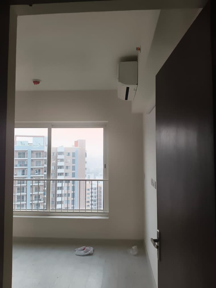 Balcony, shapoorji-pallonji-joyville-gurgaon 3 Bedroom 1692 Sq.Ft. Apartment In Sector 102 Gurgaon 9427405