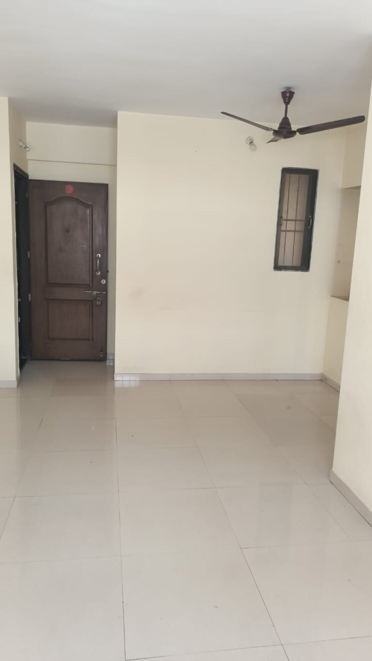 Room, lodha-paradise 2 Bedroom 650 Sq.Ft. Apartment In Majiwada Thane 9427422