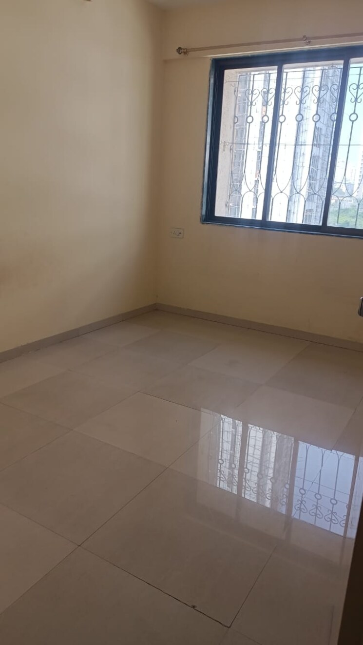 Room, lodha-paradise 2 Bedroom 650 Sq.Ft. Apartment In Majiwada Thane 9427422