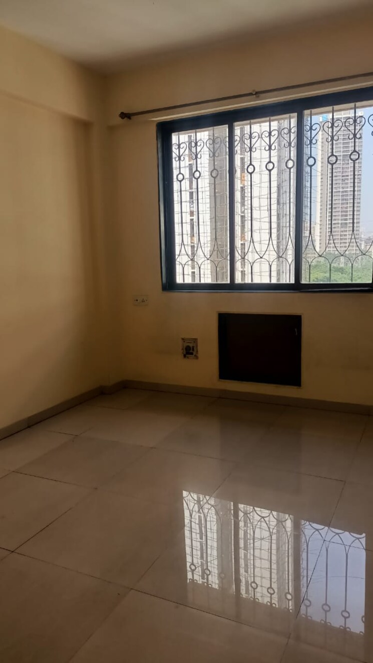 Bedroom, lodha-paradise 2 Bedroom 650 Sq.Ft. Apartment In Majiwada Thane 9427422
