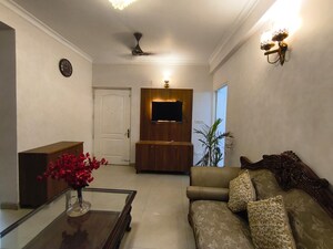 Living Room in 4 BHK Apartment at Ridge View Apartment, Sector 21c – for Rent