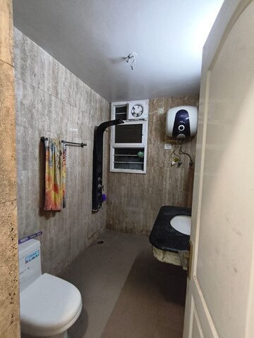 Building Lobby in 4 BHK Apartment at Ridge View Apartment, Sector 21c – for Rent