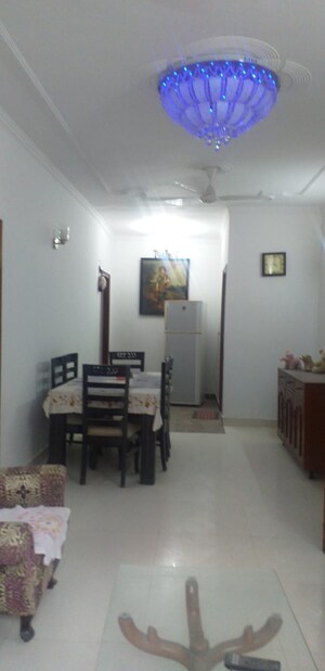 Living Room in 3 BHK Builder Floor at Sector 43 – for Rent