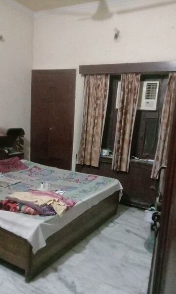 Bedroom in 3.5 BHK Builder Floor at Model Town – for Sale