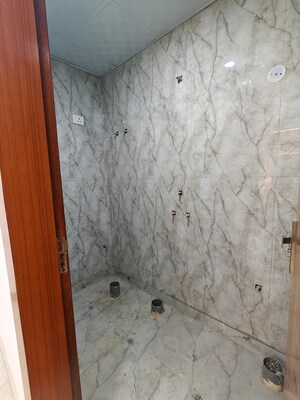 Bathroom in 2 BHK Builder Floor at Green Home, Sector 73 – for Sale