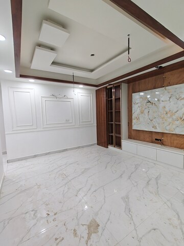 Living Room in 3 BHK Builder Floor at Sunshine Apartments Sector 73, Sector 73 – for Sale