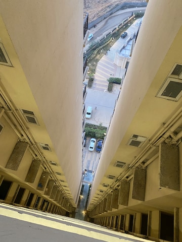 Team Area in 2.5 BHK Apartment at Signature Global Golf Greens, Sector 79 – for Rent