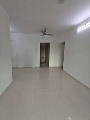 2 BHK Apartment For Rent in Parijat CHS Azad Nagar, Andheri West