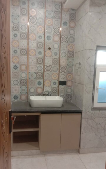 Bathroom in 3 BHK Builder Floor at Nh 24 – for Sale