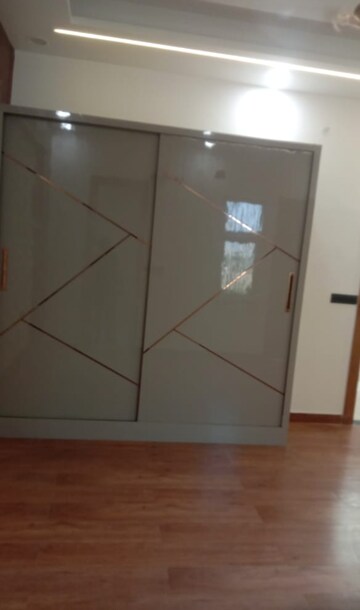 Furnished Amenities in 3 BHK Builder Floor at Nh 24 – for Sale