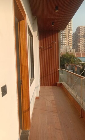 Balcony in 3 BHK Builder Floor at Nh 24 – for Sale