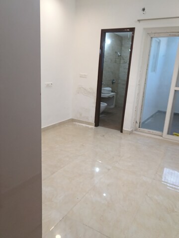 Room in 3 BHK Builder Floor at Dhakoli – for Sale