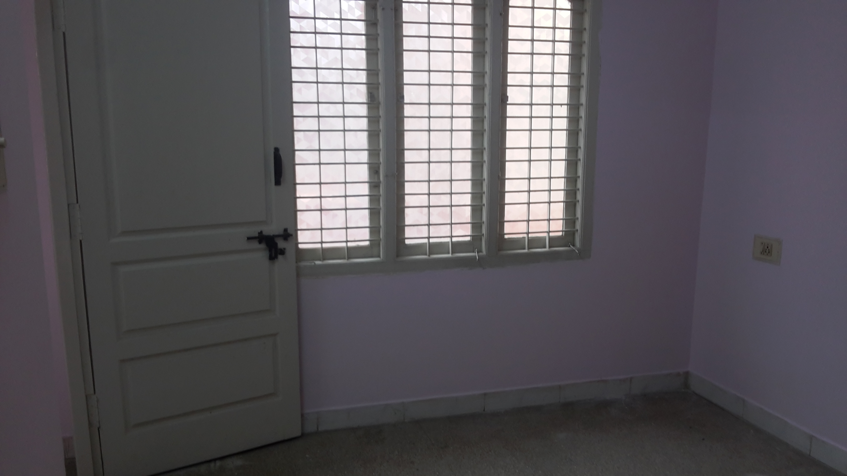 1 BHK Independent House For Rent in 1 Bhk