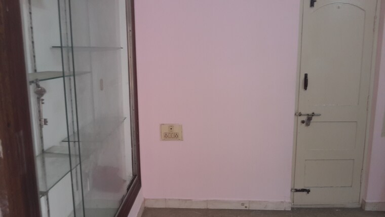 undefined, rt nagar 1 Bedroom 780 Sq.Ft. Independent House In Rt Nagar Bangalore 9427584