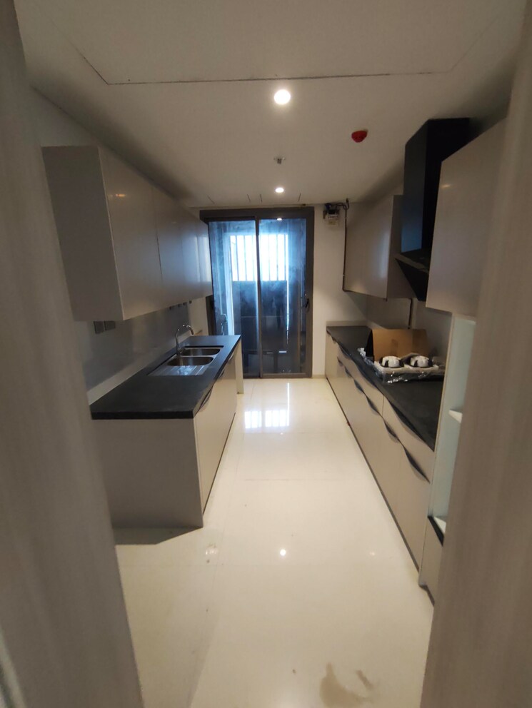 undefined, rustomjee-crown 4 Bedroom 2345 Sq.Ft. Apartment In Prabhadevi Mumbai 9427596